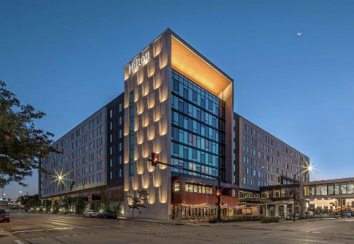 Hilton Des Moines Downtown - image 1