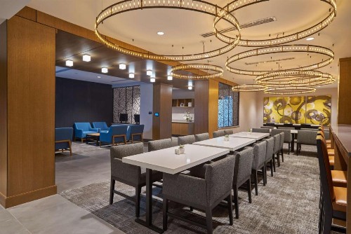 Hilton Des Moines Downtown - image 45