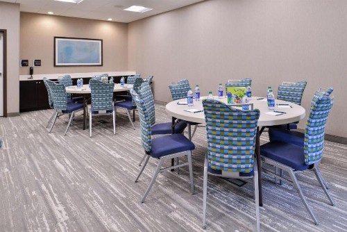 Homewood Suites Des Moines Airport - image 10