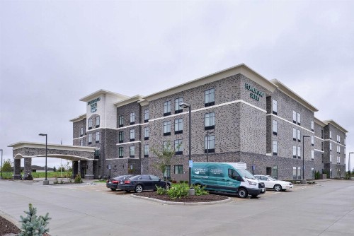 Homewood Suites Des Moines Airport - image 29