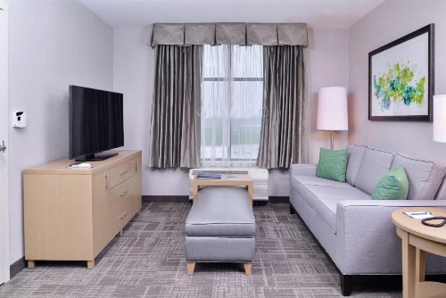 Homewood Suites Des Moines Airport - image 41