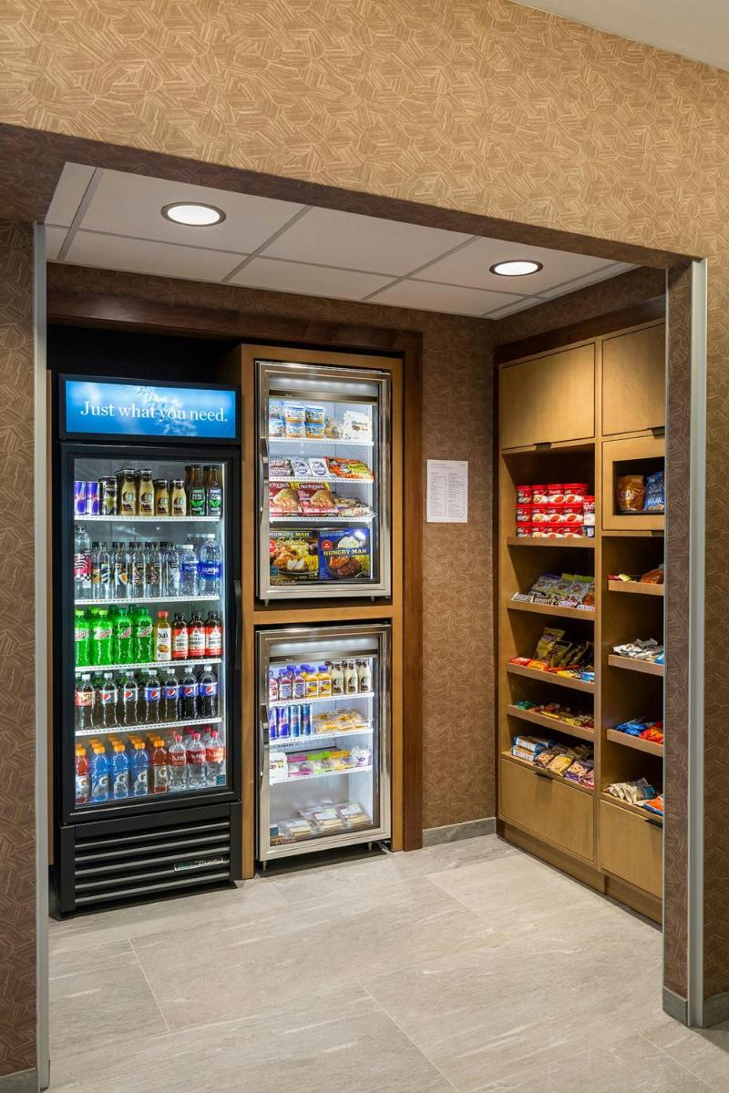 Fairfield Inn & Suites by Marriott Des Moines Downtown - image 2