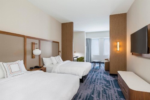 Fairfield Inn & Suites by Marriott Des Moines Downtown - image 22