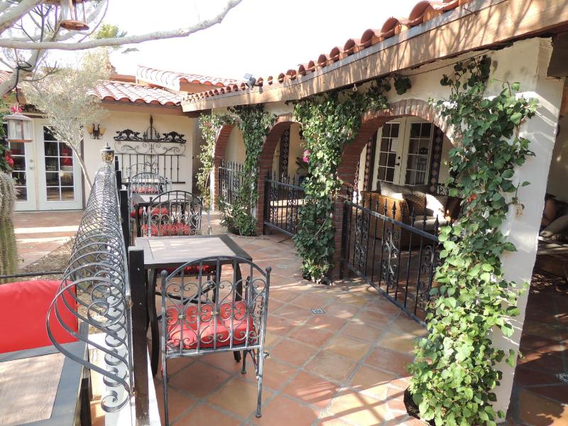 Tuscan Springs Hotel & Spa - image 2