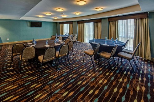 Hampton Inn & Suites Destin - image 12