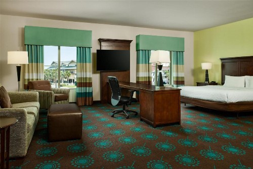 Hampton Inn & Suites Destin - image 21