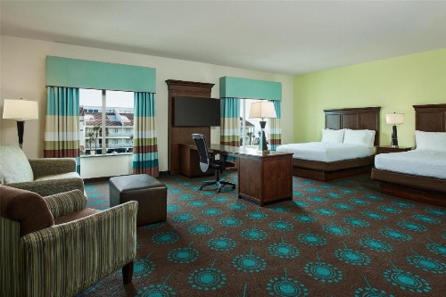Hampton Inn & Suites Destin - image 24