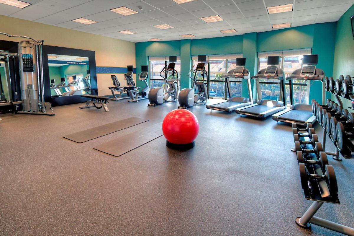 Hampton Inn & Suites Destin - image 3