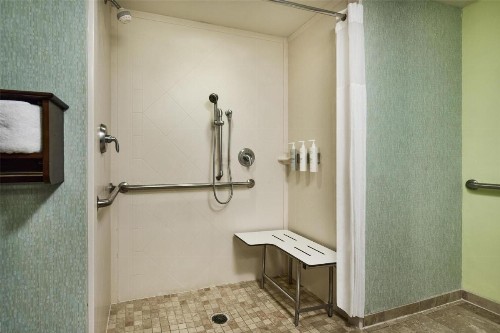Hampton Inn & Suites Destin - image 34