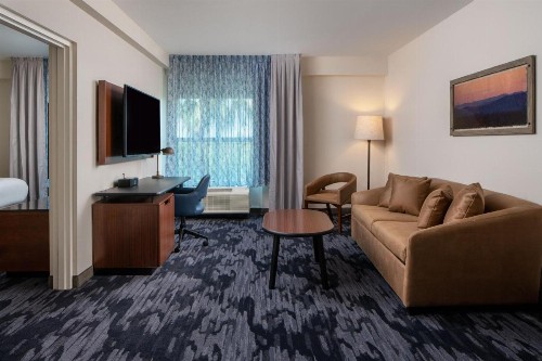 Fairfield Inn & Suites by Marriott Destin - image 14