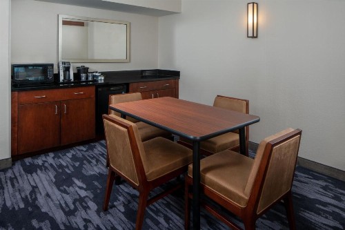 Fairfield Inn & Suites by Marriott Destin - image 19