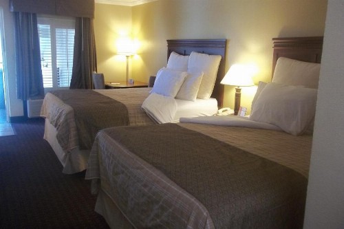Days Inn by Wyndham Destin - image 35