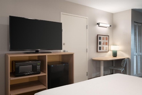 Best Western Sugar Sands Inn & Suites - image 32