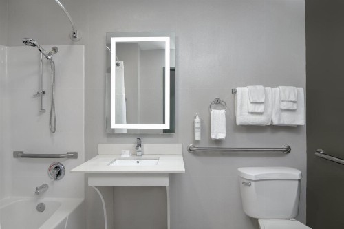 Best Western Sugar Sands Inn & Suites - image 48