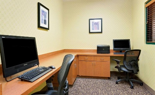 Wingate by Wyndham Destin - image 4