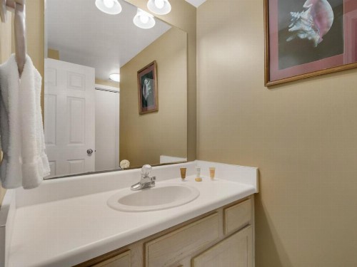 Jade East Condominiums - image 11