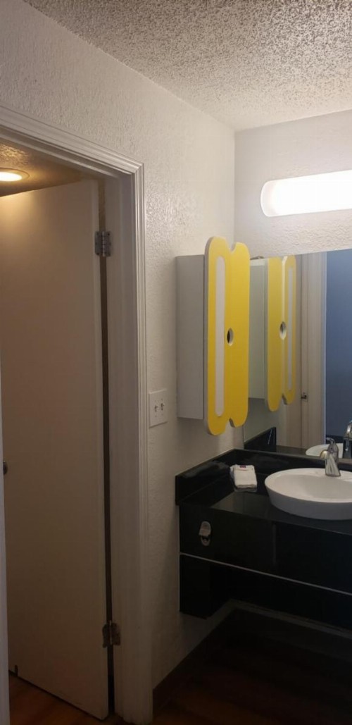 Motel 6-Destin FL - image 7