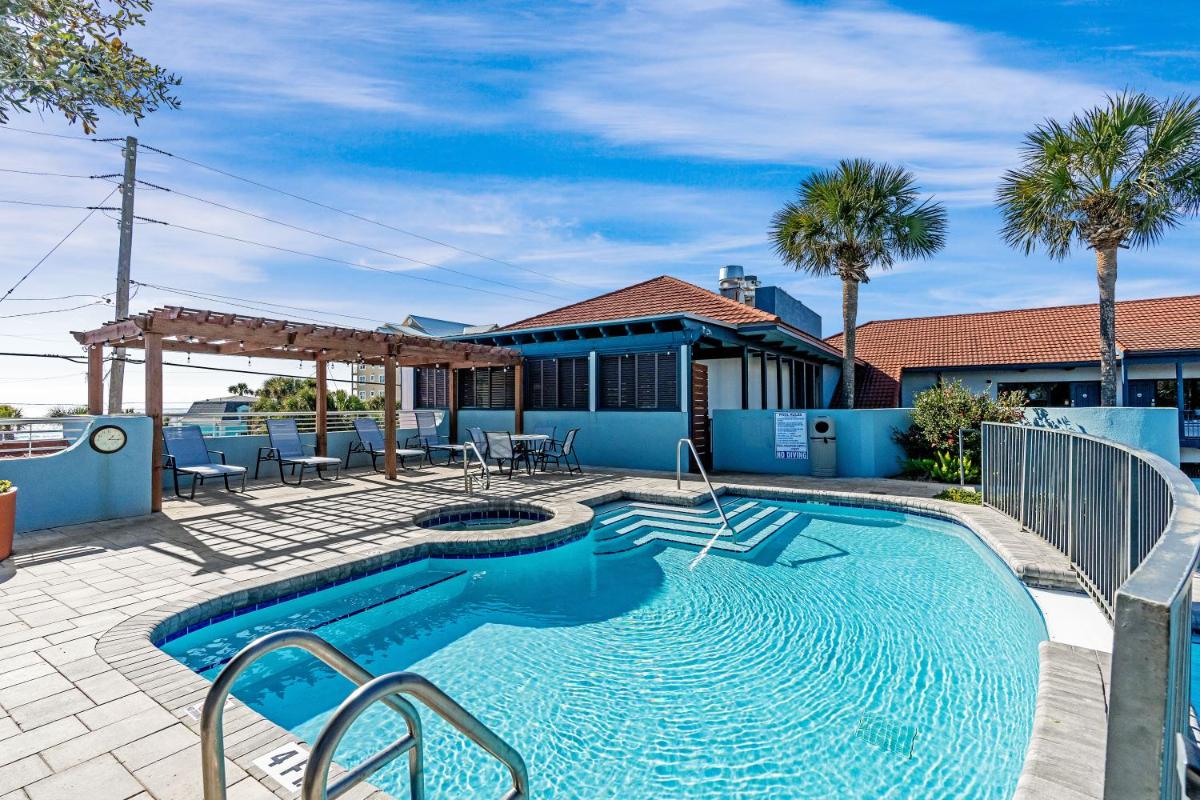 Beachside Inn - main image