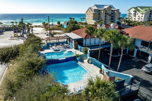Beachside Inn - image 10