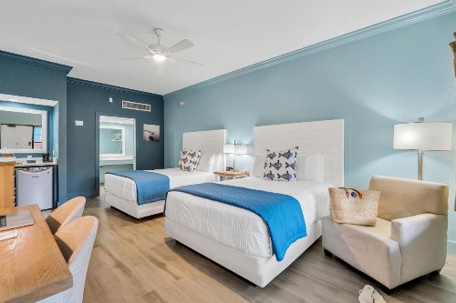 Beachside Inn - image 12