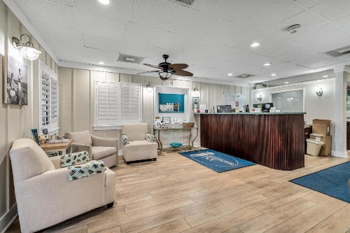 Beachside Inn - image 38