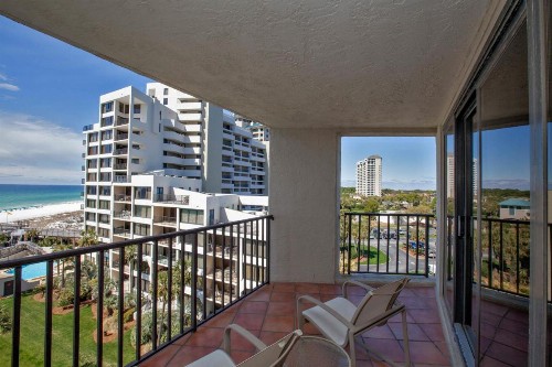 Beachside II by Panhandle Getaways - image 11