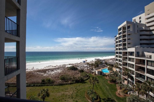 Beachside II by Panhandle Getaways - image 9