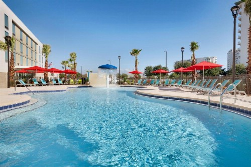 Home2 Suites by Hilton Destin - image 1