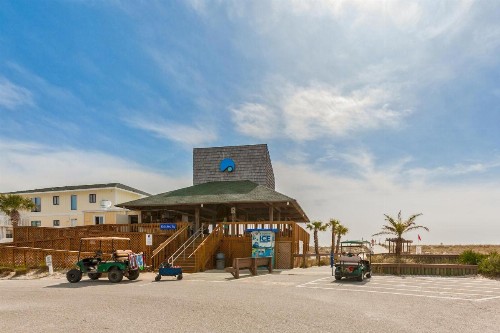 Central Destin Condo Next to Beach - image 12