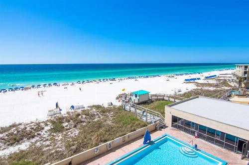 Sundestin Beach Resort - image 10