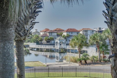 The Terrace at Pelican Beach - image 8
