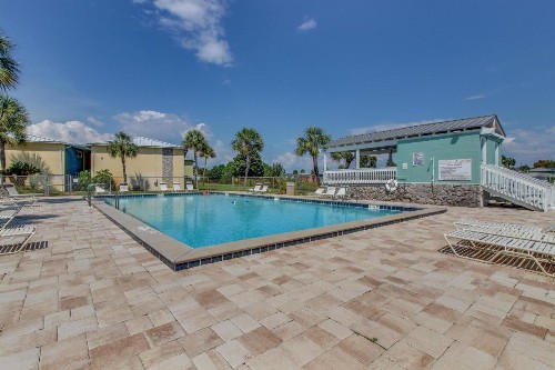 Gulf Terrace Condominiums - image 6