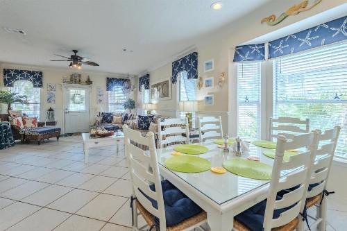 Castaway Cottage - image 20