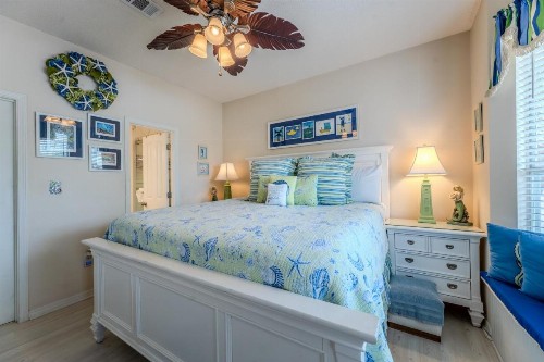 Castaway Cottage - image 29