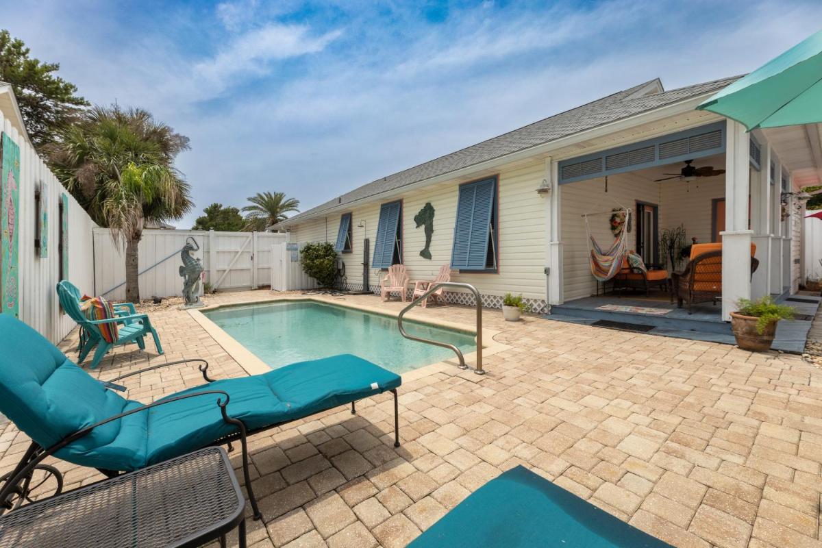 Castaway Cottage - image 4