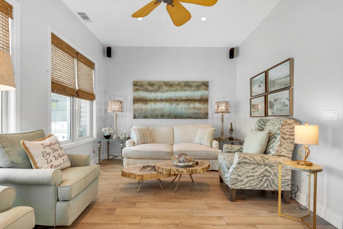 Captain Morgan's - Crystal Beach Subdivision - main image
