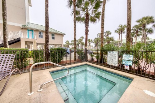 Crystal Dunes 202