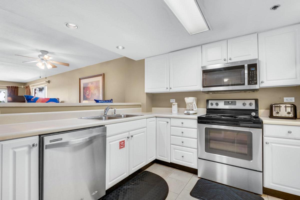 Destin Towers - image 5