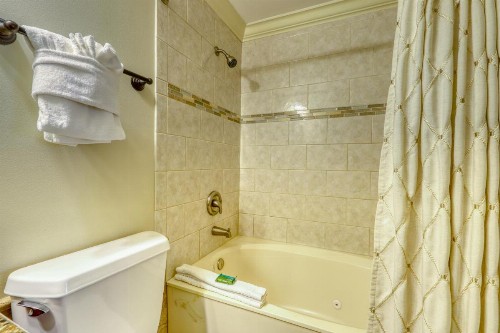 Sterling Sands 212 Destin (Condo) - image 8