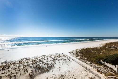 Pelican Pointe - image 7