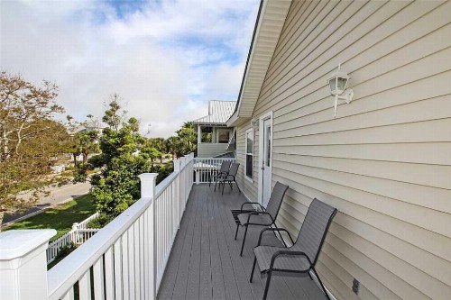 Cozy Beach House - image 6