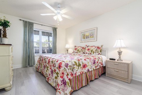 Emerald Dunes #204