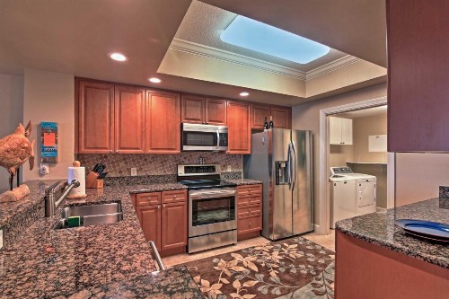 Beachfront Destin Condo with Pool Harbor View! - image 7