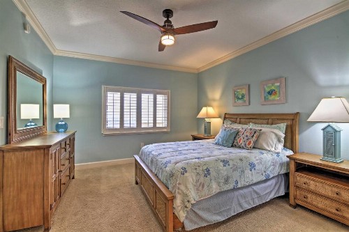 Beachfront Destin Condo with Pool Harbor View! - image 8