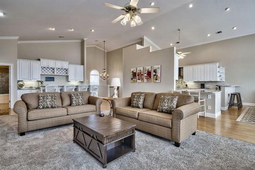 CORAL SHORES by Bliss Beach Rentals - image 10