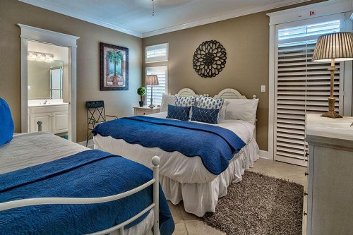 Emerald Enchantment by Five Star Properties - image 10