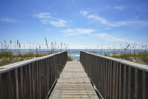 Martinis in the Sand by Five Star Properties - image 2