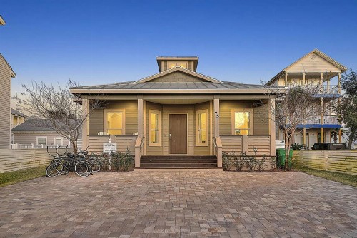 Out of the Blue by Five Star Properties - image 10
