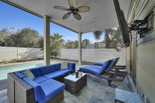 Out of the Blue by Five Star Properties - image 12