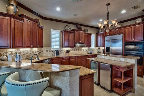 Tuscan Villa by Five Star Properties - image 7